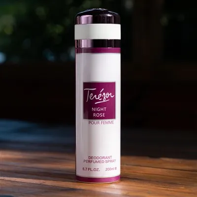 Odorizant cu trandafiri pentru cameră